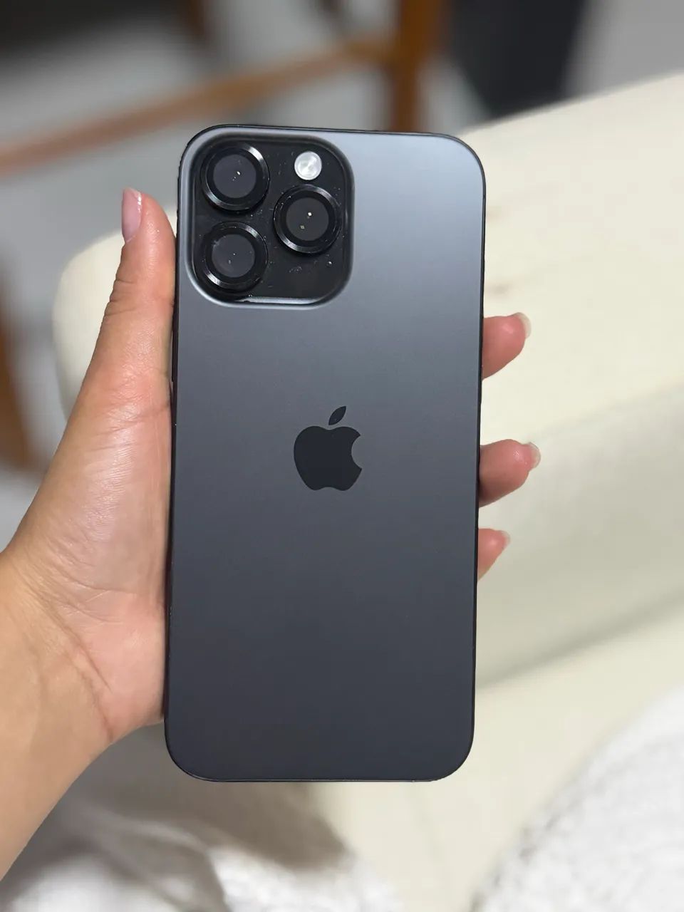 iPhone 16 pro max 1T  - Foto 2