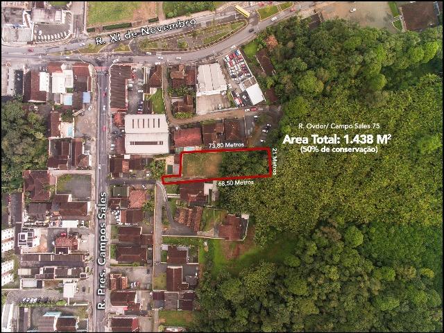 Terreno bem amplo (1.438m2) na lateral da Rua Campo Salles e Rua XV de Novembro