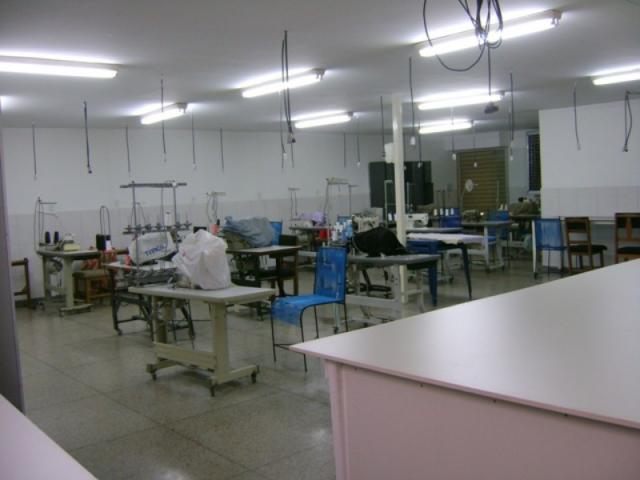 Casa e galpão juntos - Foto 11