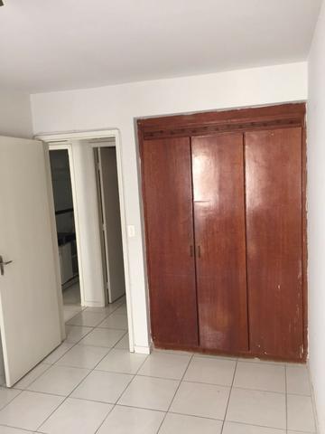 Apto com 3 qts, suíte, 1 vaga coberta, completo em armários - a/c financiamento e carro - Foto 13
