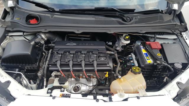 Ônix Ltz 2014 1.4 única dona - Foto 6