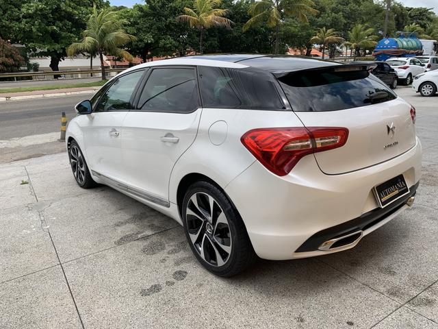 Citroen ds5 2015 só chic a versão top - Foto 18