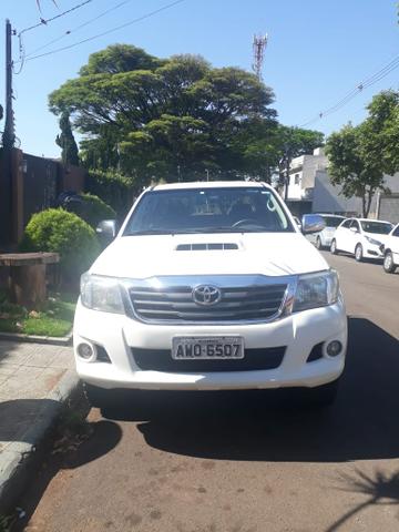 Vendo ou troco com urgência hilux 13/13 - Foto 4