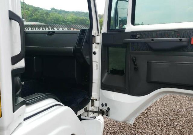 Ford Cargo 816 - Baú de 6m - Ar Condicionado - Foto 13