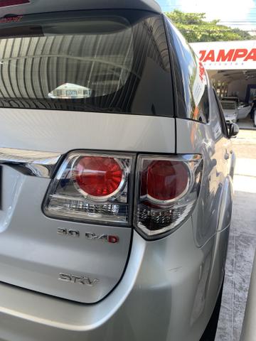 Toyota Hilux SW4 SRV - Foto 4