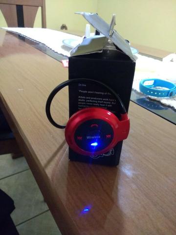 HeadphoneMP3 Bluetooth,Rádio Fm, entrada para cartão e função atendimento De 50 por 35