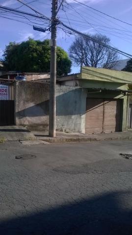 Lote de 360 m² com 3 barracões no bairro Jardim Industrial - Foto 4