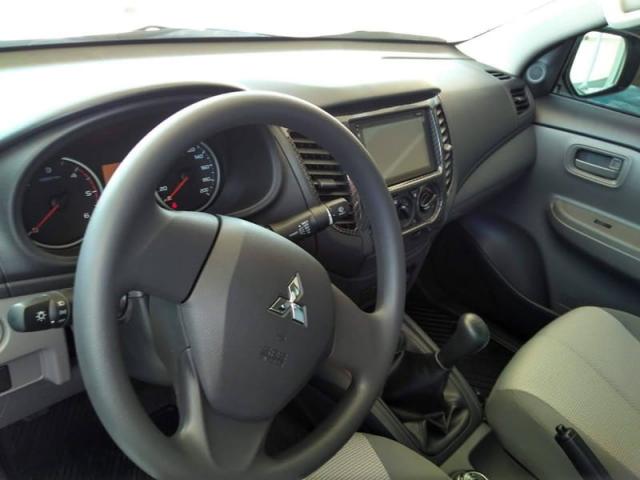 MITSUBISHI L200 TRITON SPORT GLX 2.4 DIESEL MANUAL - Foto 11