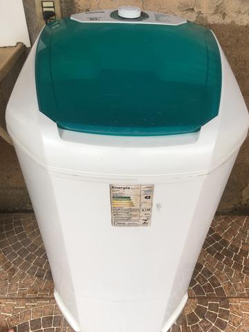 Vendo um tanquinho de lavar
