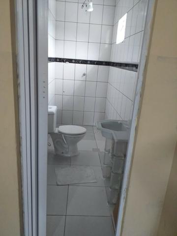 Aluga-se casa por dia em praiade leste, promoção somente para esse fds 100 reais por dia - Foto 4
