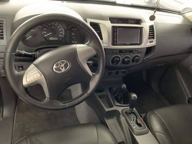 Toyota Hilux automática - Foto 5
