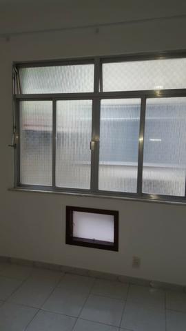 Aluguel Apartamento Glória, sala, quarto, banheiro, cozinha e garagem - Foto 12