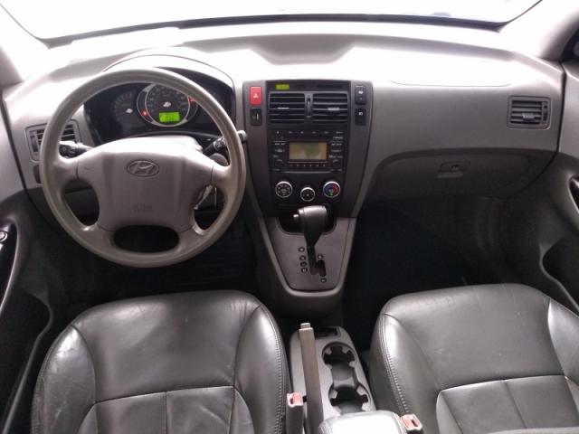 HYUNDAI TUCSON 2.0 MPFI GL 16V 142CV 2WD GASOLINA 4P AUTOMATICO. - Foto 7