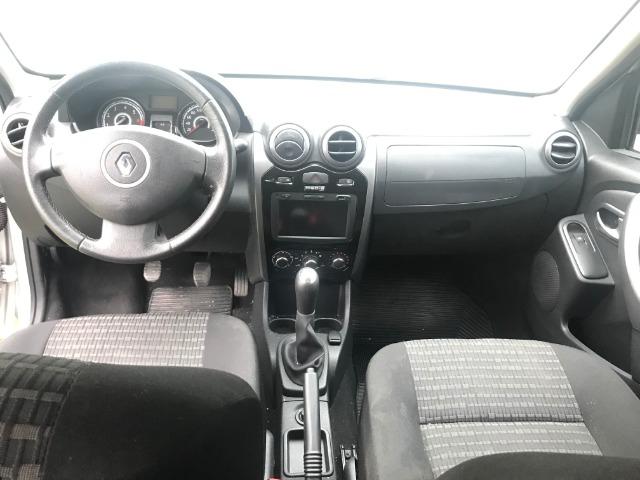 Sandero Privilege 1.6 - Foto 4