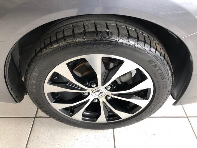 Civic LXR 2015, automático, 32.000km, pneus novos, revisões na Honda - Foto 12