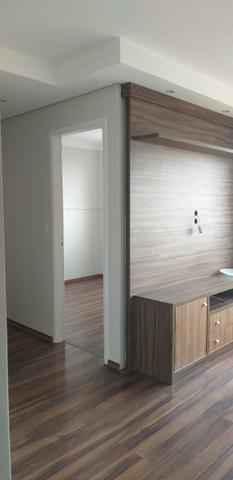 Lindo Apto 2 Dorm com Armários no Jd. Europa R$ 200 mil - Foto 3