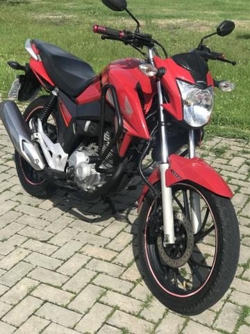 TITAN 160 VERMELHA KM BAIXO
