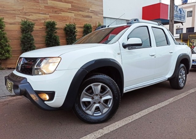 RENAULT\DUSTER OROCH 2.0 AUT 2017