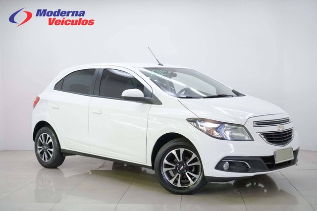 ONIX 2014/2015 1.4 MPFI LTZ 8V FLEX 4P AUTOMÁTICO