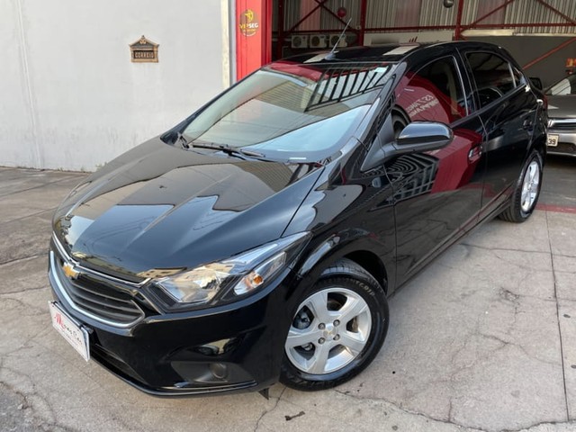 CHEVROLET ONIX 1.4 MT LT