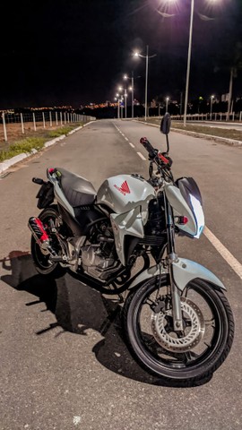 HONDA CB 300R