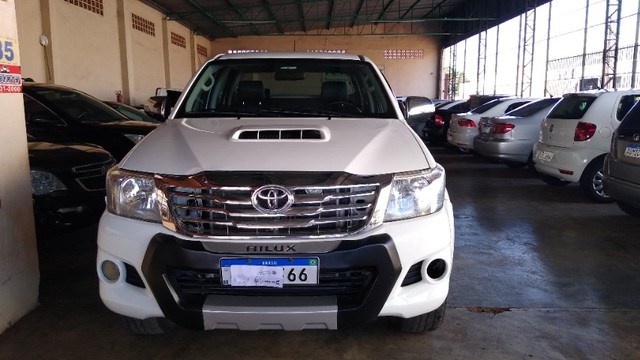 HILUX SRV 4X4 TDI 3.0 CD AUTOMÁTICO COURO 2014