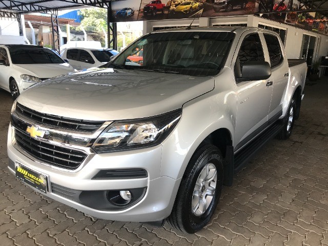 GM/ S10 ADVANTAGE 2.5 FLEX. ANO 2017  60 MIL KMS ** IMPECÁVEL!!