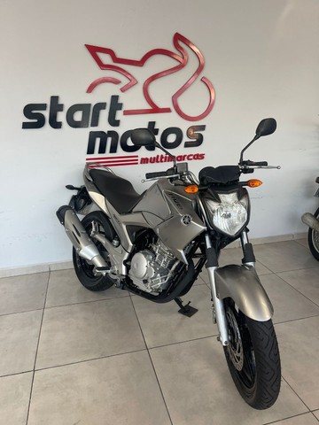YAMAHA FAZER 250