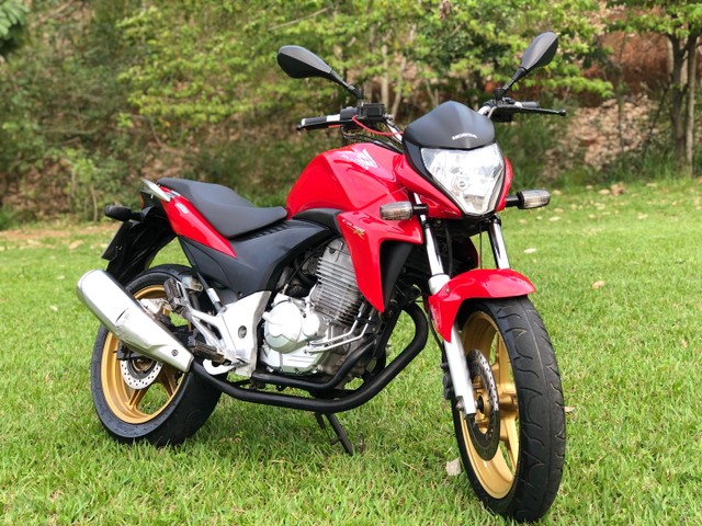 CB300 2015 IMPECAVEL