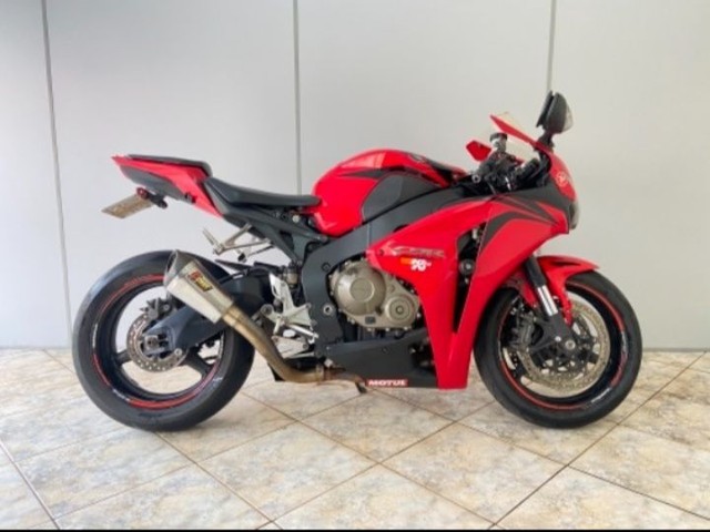 HONDA CBR 1000 2008- 3.400+PARCELAS 