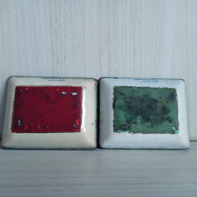 Antigo Prato Espanhol Raridade anos 80 em Metal  todo original de Barcelona  - Foto 3