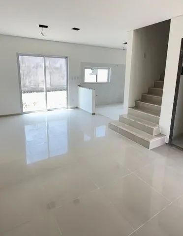 114 VENDO CASA DUPLEX COM 108M², SENDO 3 QUARTOS,3 BANHEIROS,ENTRADA FACILITADA. - Foto 6