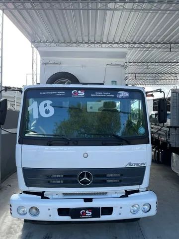 Caminhões brasileiros Mercedes Sprinter - Brazilian Delivery Truck