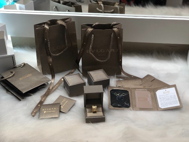 Aneis bvlgari alianças de luxo com caixa original da marca brinde - Foto 4