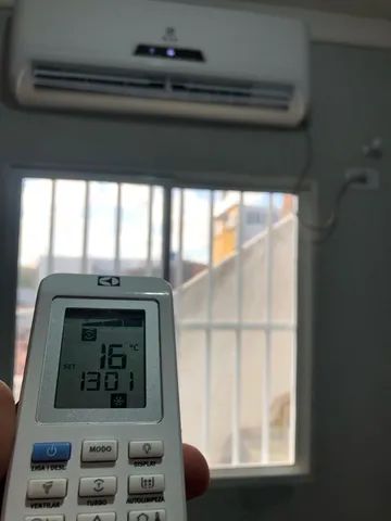 Manutenção de ar-condicionado janela 