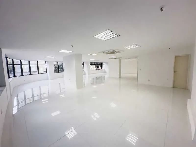 Andar - / Comercial / Centro