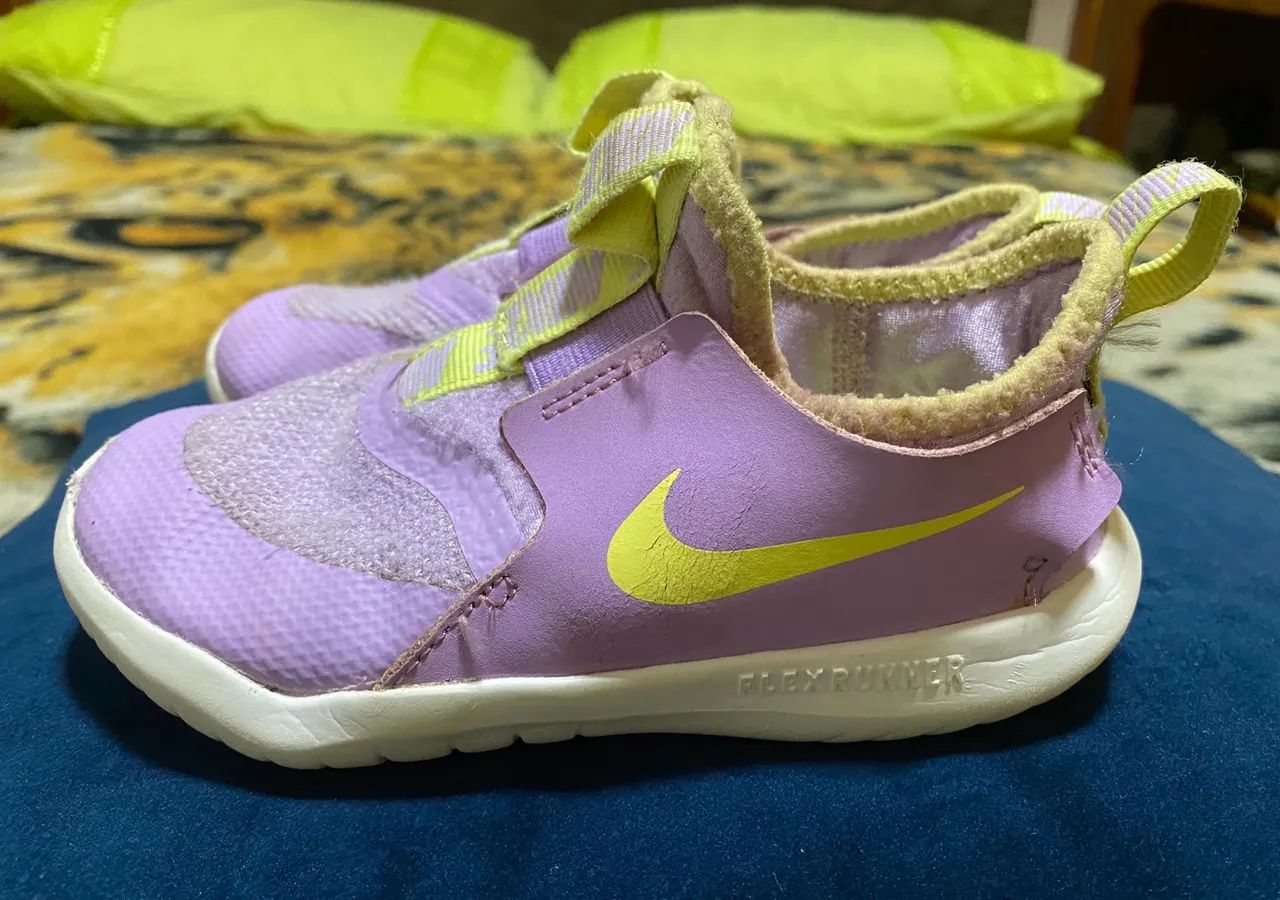 Tênis Nike 26