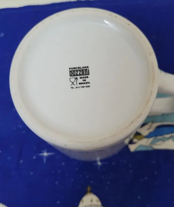 Caneca Pozzani em Porcelana Comemorativa 40 anos Avon. - Foto 5