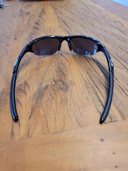 Óculos de Sol Oakley - Preto - Vintage - Foto 4