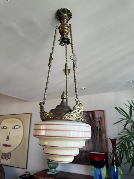 Lustre antigo em perfeito estado