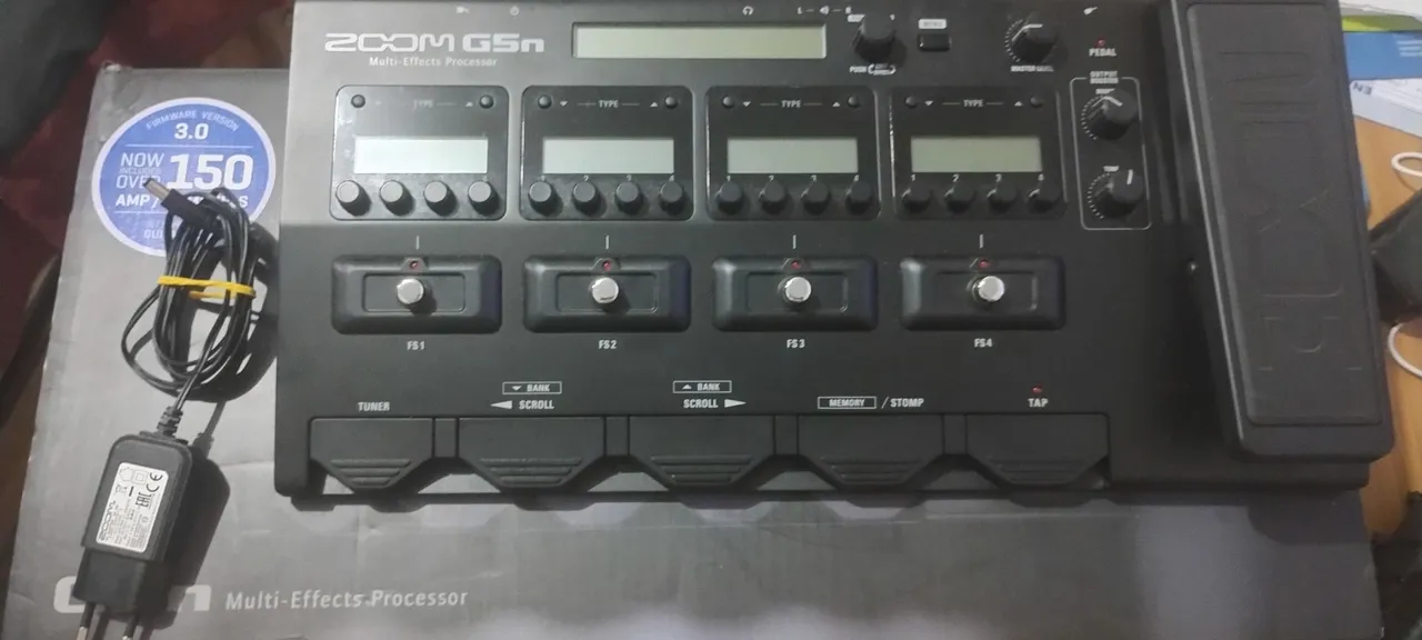 Pedaleira Zoom G5n