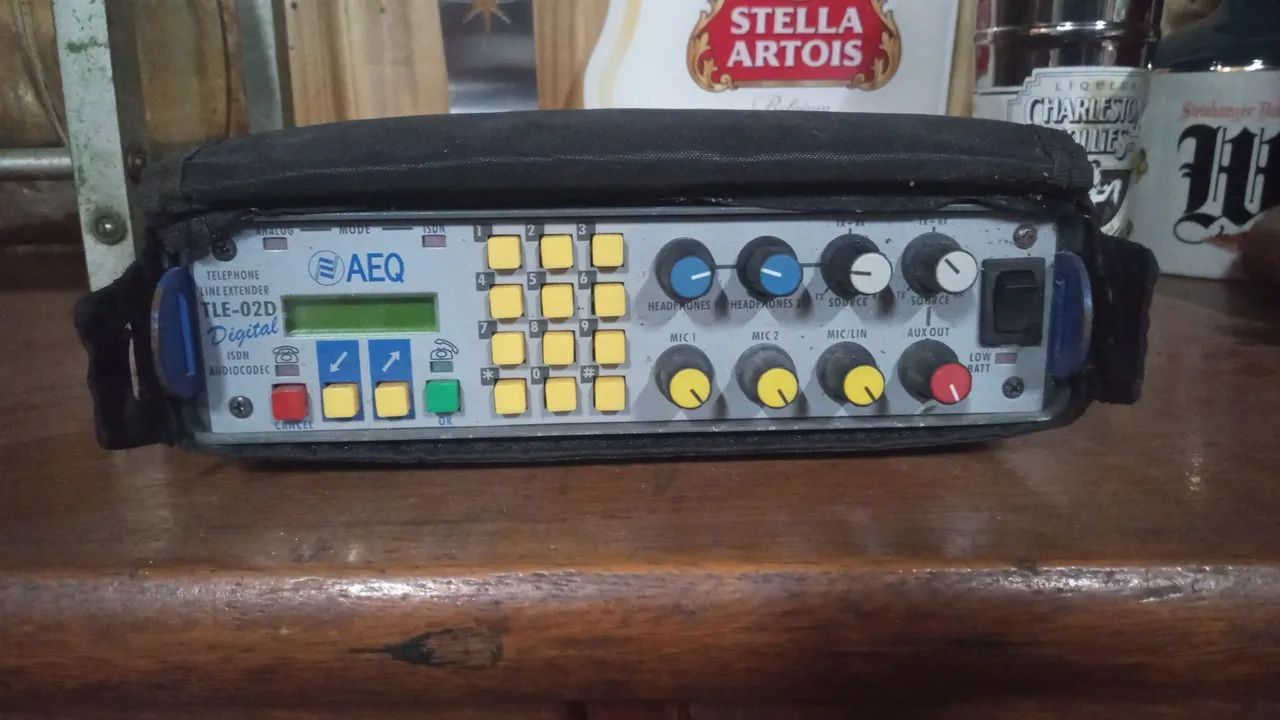 Telefone digital híbrido AEQ tle-02 