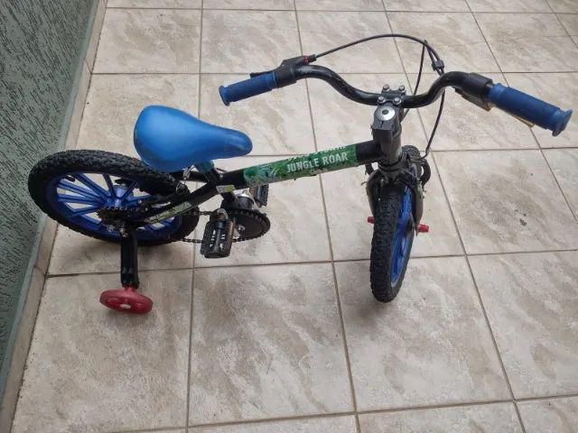 Bicicleta Infantil Azul Aro 16" com rodinhas Marca: Jungle Roar Brinke+ - Foto 2