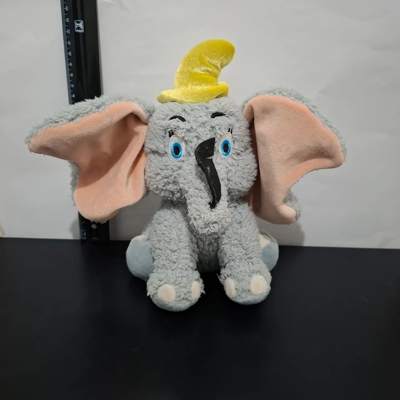 Pelúcia Dumbo original Disney Parks - Foto 3