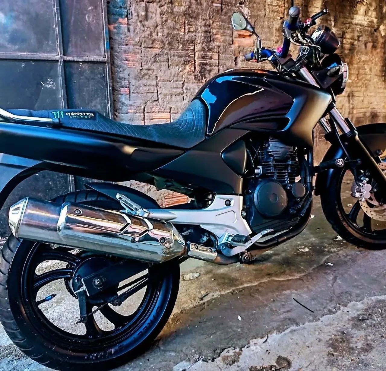Vendo Fazer 250 2008 Edição limitada Em dias