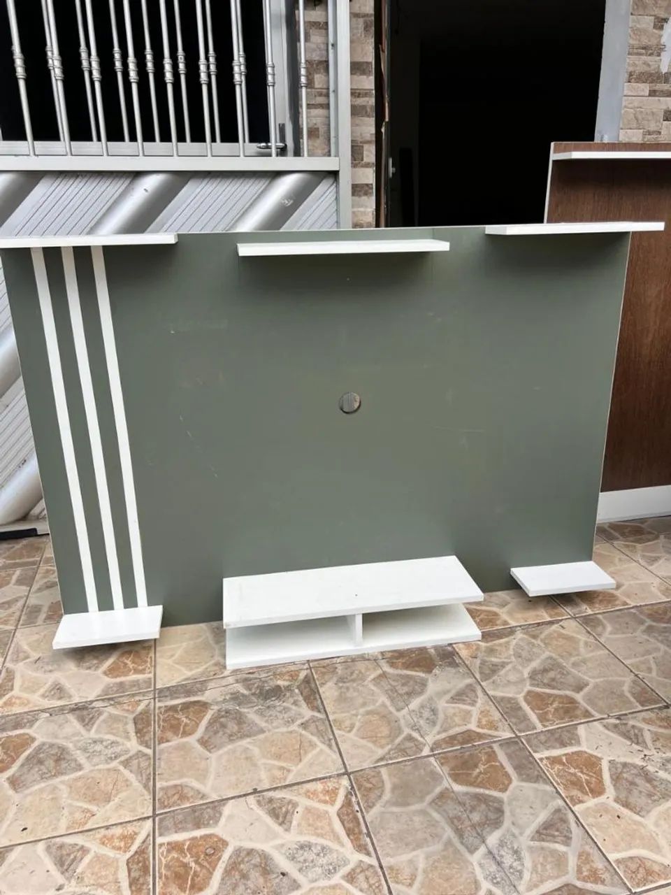 TV Panel with Green Accents!