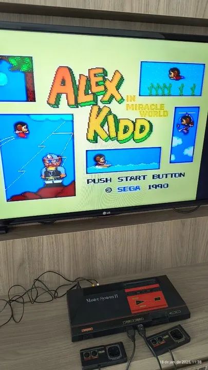 Master System 2 Tec Toy com 2 controles originais + Everdrive c/todos os jogos + brinde - Foto 2