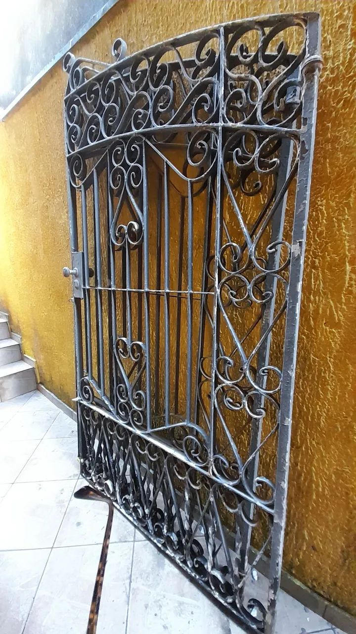 Portao de ferro antigo - Foto 3