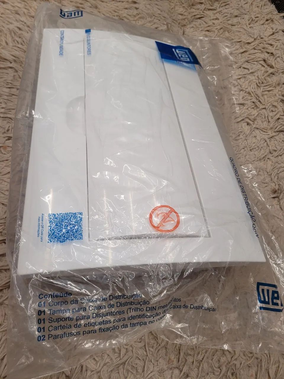 Quadro de Distribuição WEG 18 disjuntores.420353672227727361