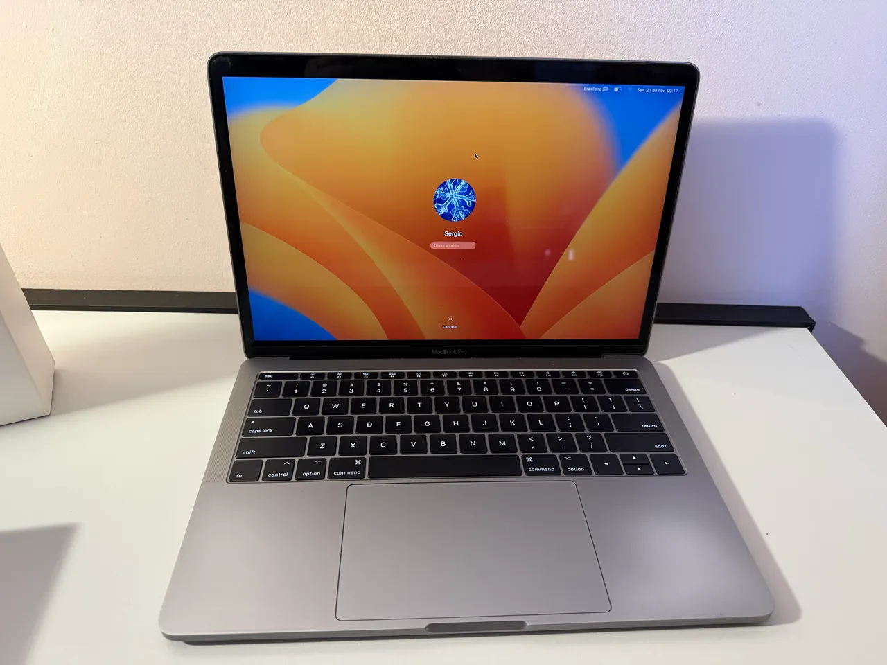 macbook pro a1708